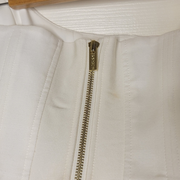 House of CB Juana White Shaped Top Boned Corset - Picture 14 of 15